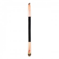 Makeup Revolution Brush...