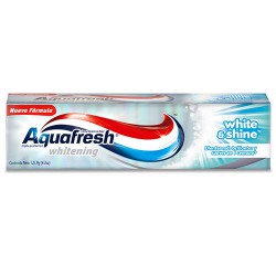 Aquafresh  pasta do zębów...